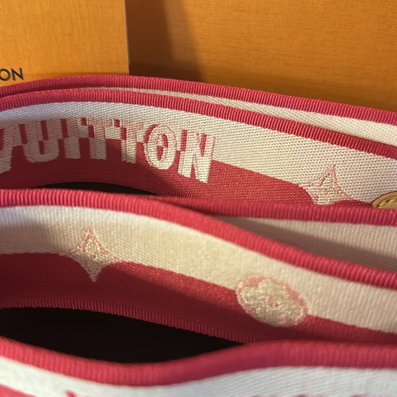 💎FINAL PRICE💎LOUIS VUITTON BB STRAP MNG PIVOINE - Picture 6 of 7